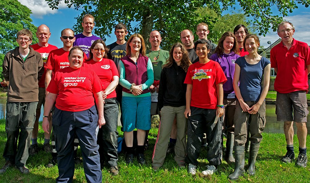 Canal camp volunteers