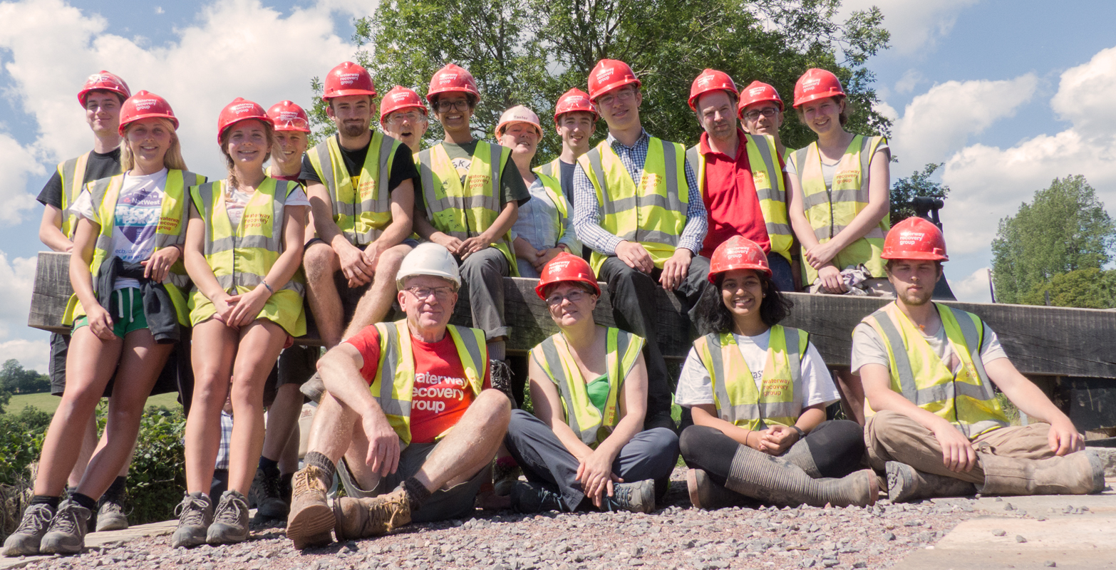 Canal camp volunteers