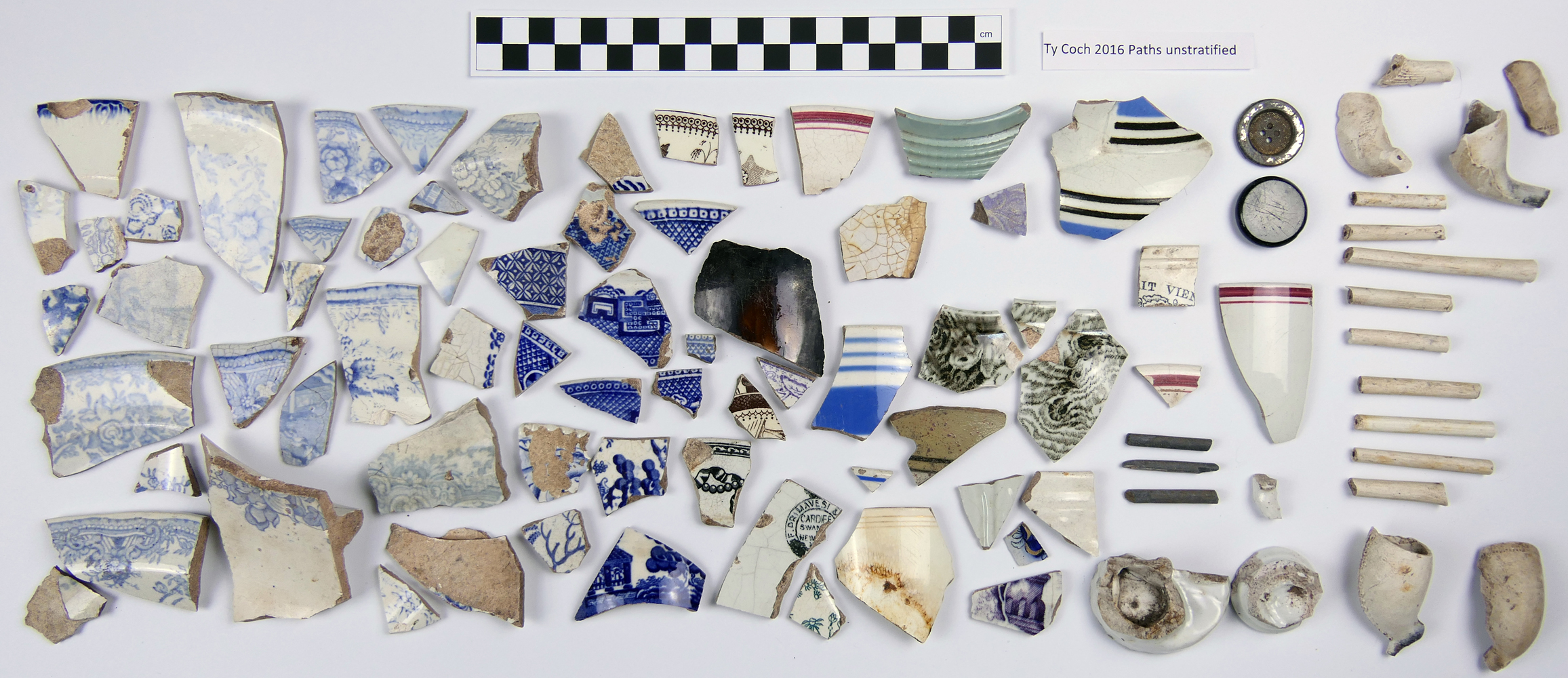 Unstratified finds from the creation of paths
